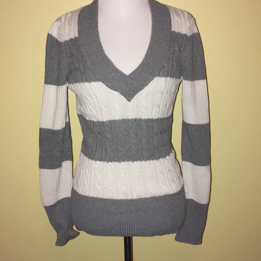 V neck cable knit sweater, cream and gray stripes
